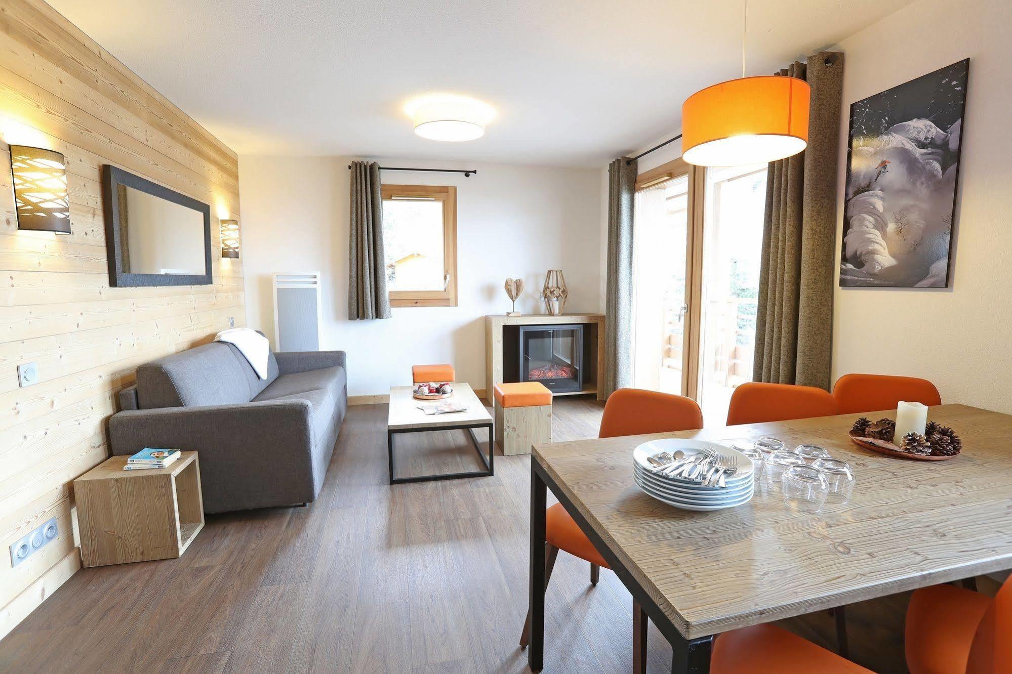 Residence Club Mmv Le Coeur Des Loges **** Сен-Мартен-де-Бельвиль Экстерьер фото