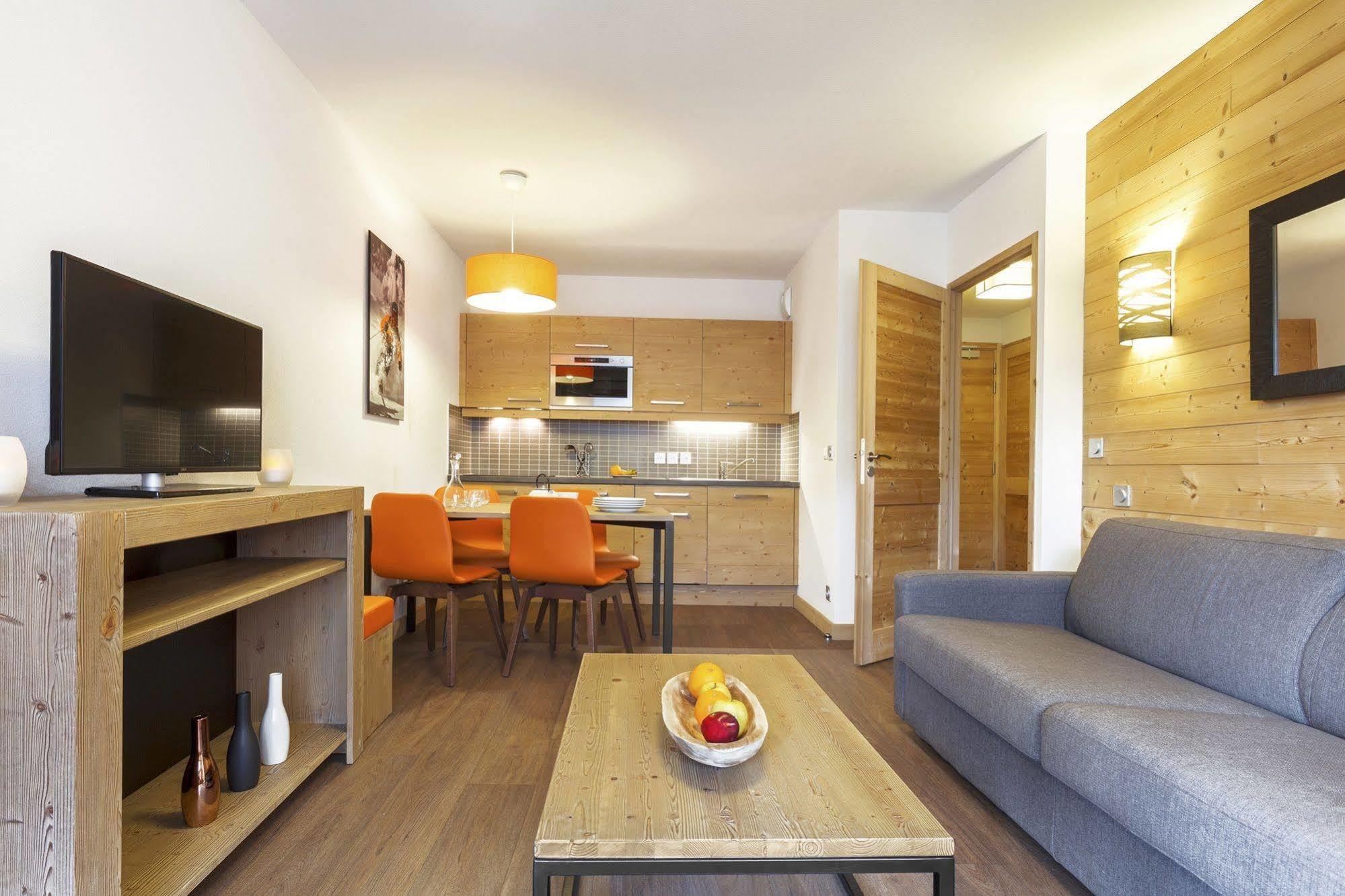 Residence Club Mmv Le Coeur Des Loges **** Сен-Мартен-де-Бельвиль Экстерьер фото