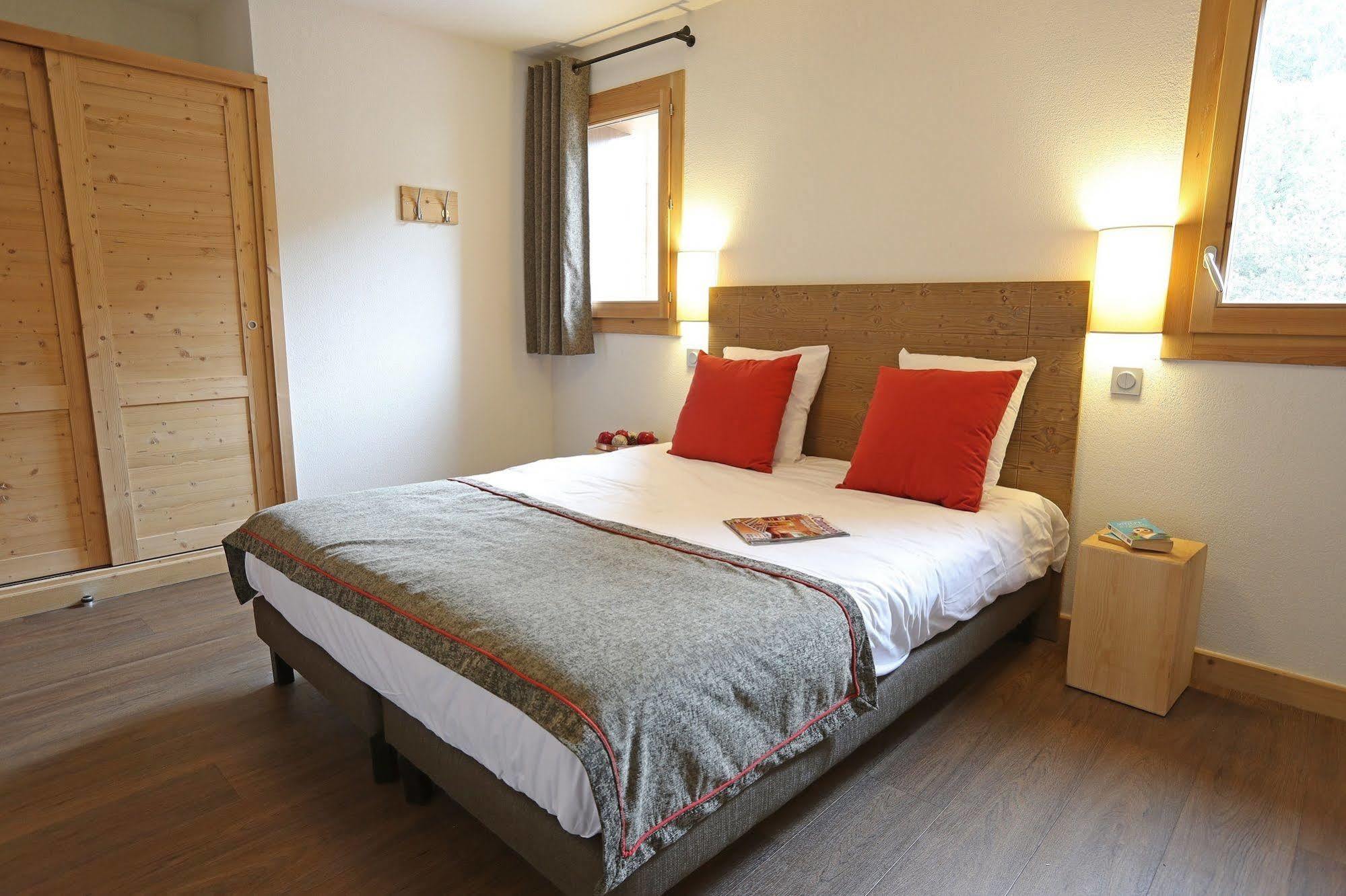 Residence Club Mmv Le Coeur Des Loges **** Сен-Мартен-де-Бельвиль Экстерьер фото