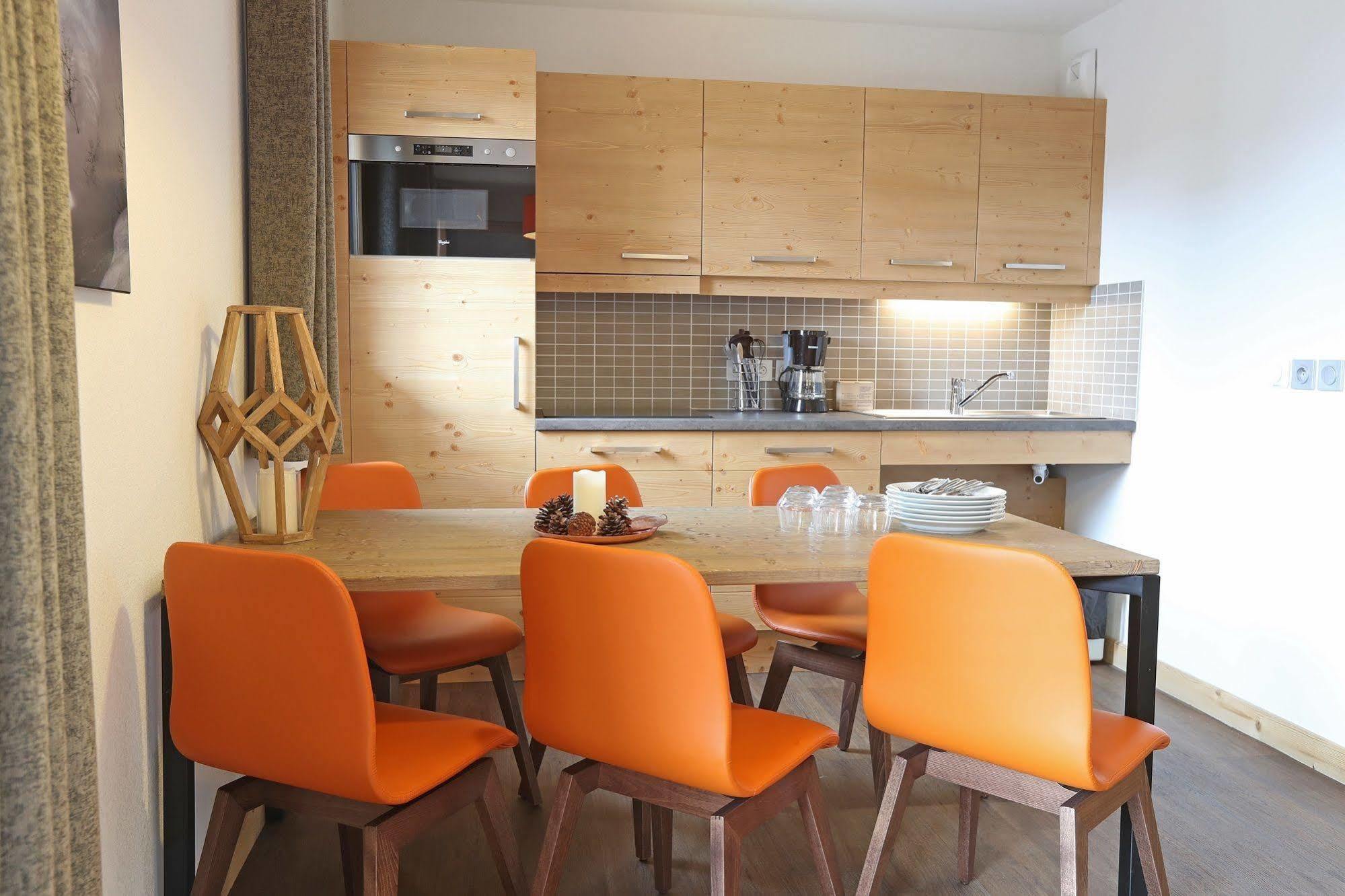 Residence Club Mmv Le Coeur Des Loges **** Сен-Мартен-де-Бельвиль Экстерьер фото