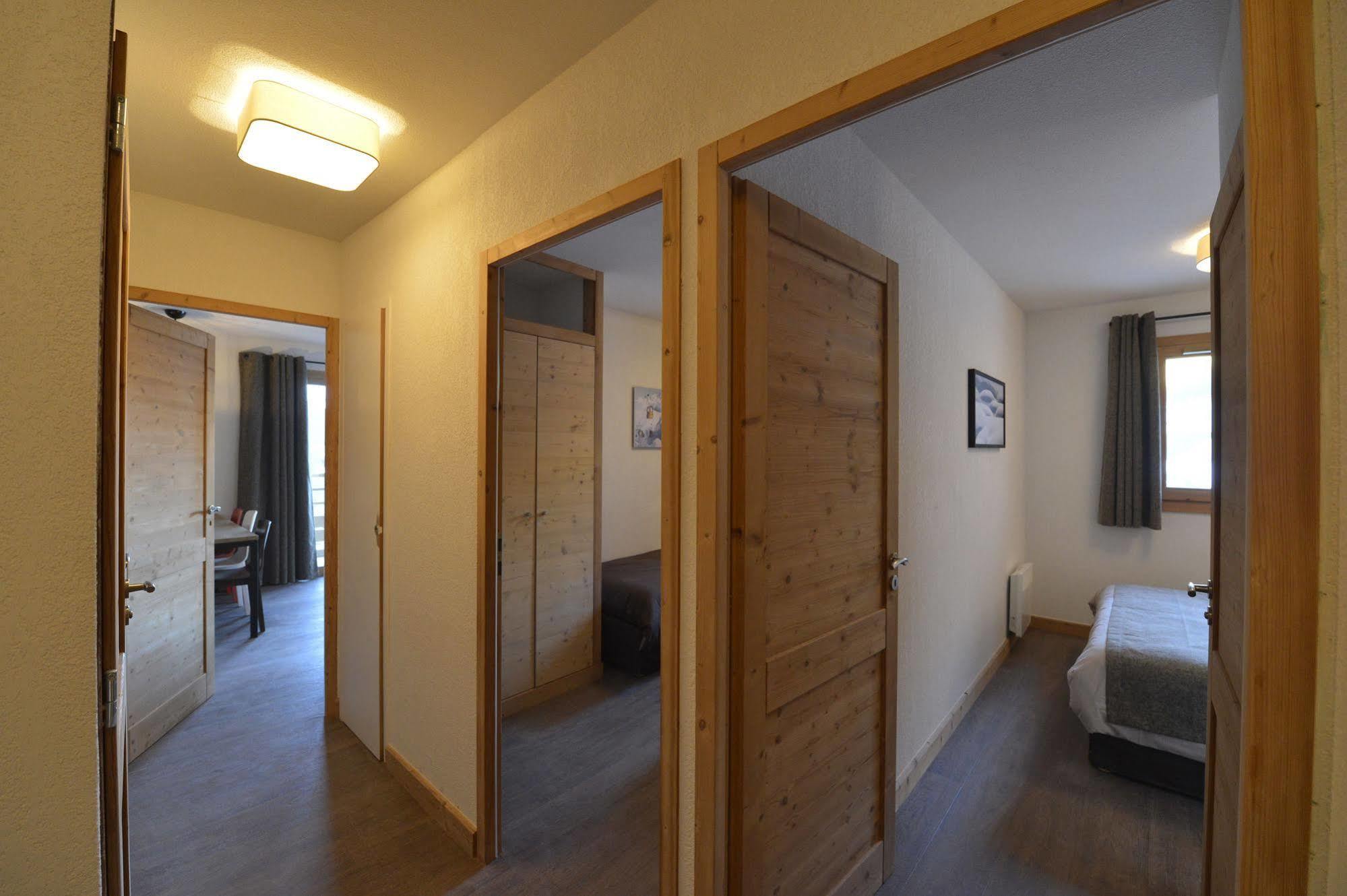 Residence Club Mmv Le Coeur Des Loges **** Сен-Мартен-де-Бельвиль Экстерьер фото