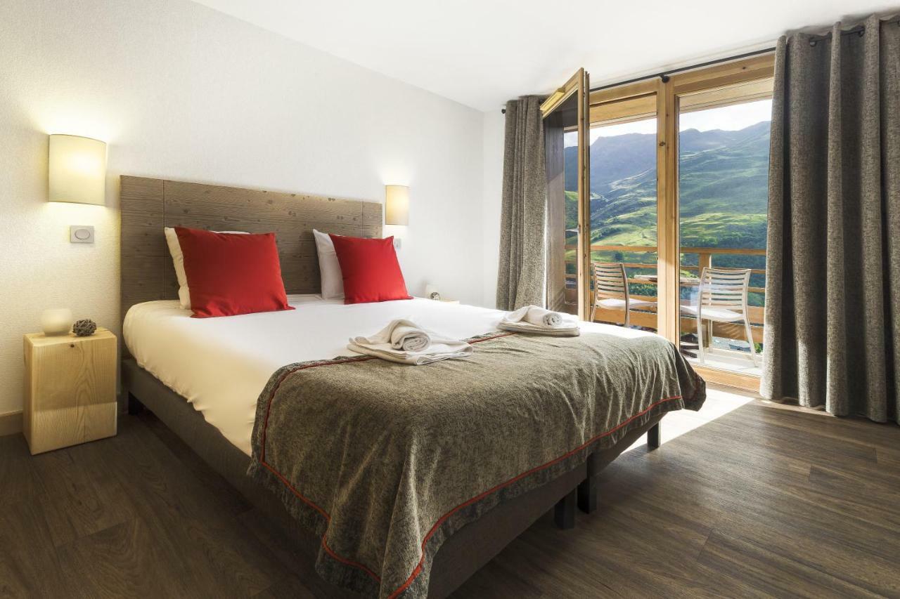 Residence Club Mmv Le Coeur Des Loges **** Сен-Мартен-де-Бельвиль Экстерьер фото